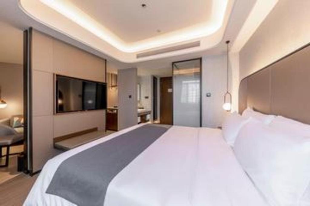 Yitel Tuanjiehu Metro Station Hotel